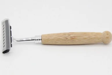 Bamboo Razor
